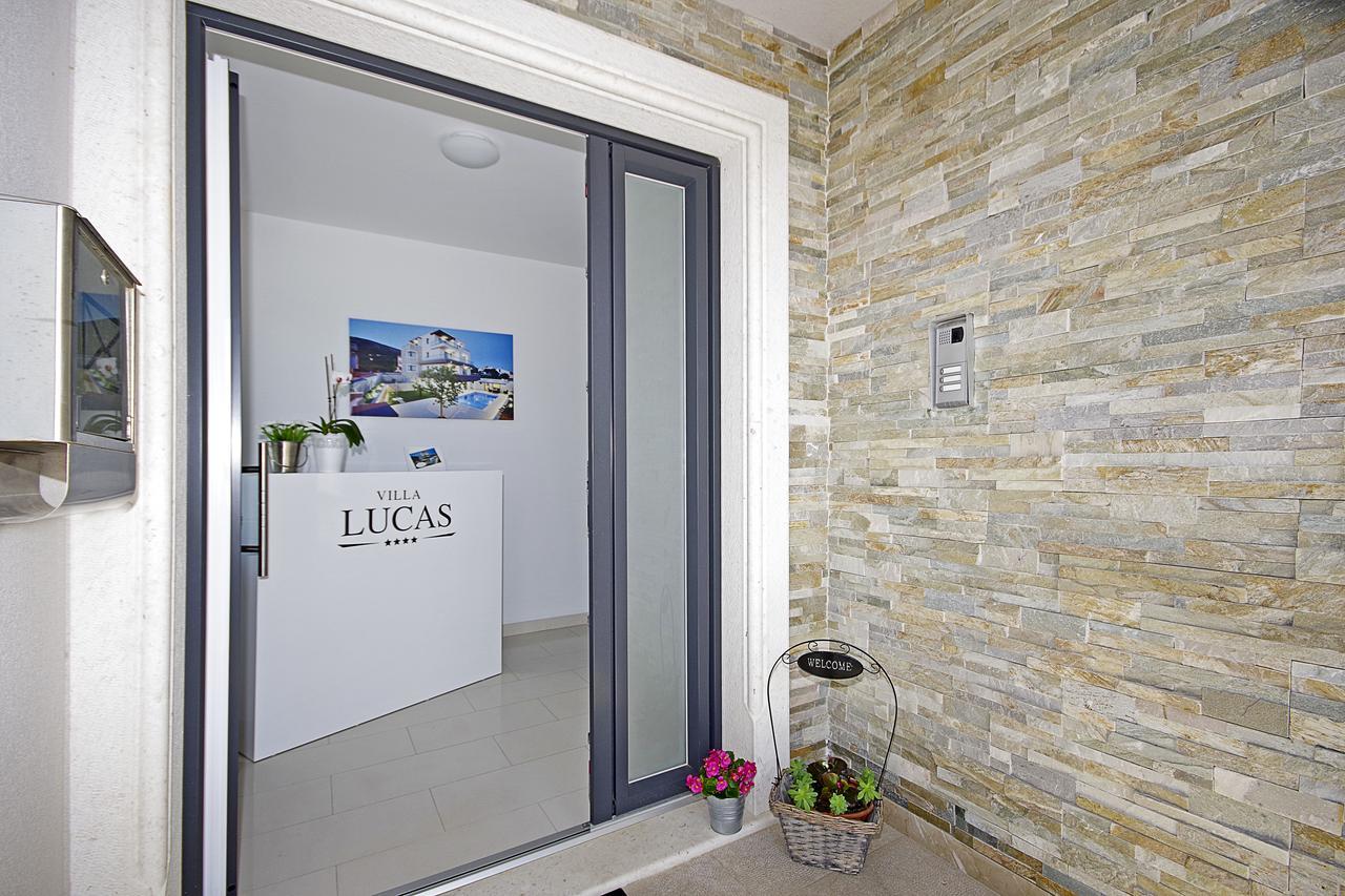Villa Lucas Подстрана Екстериор снимка