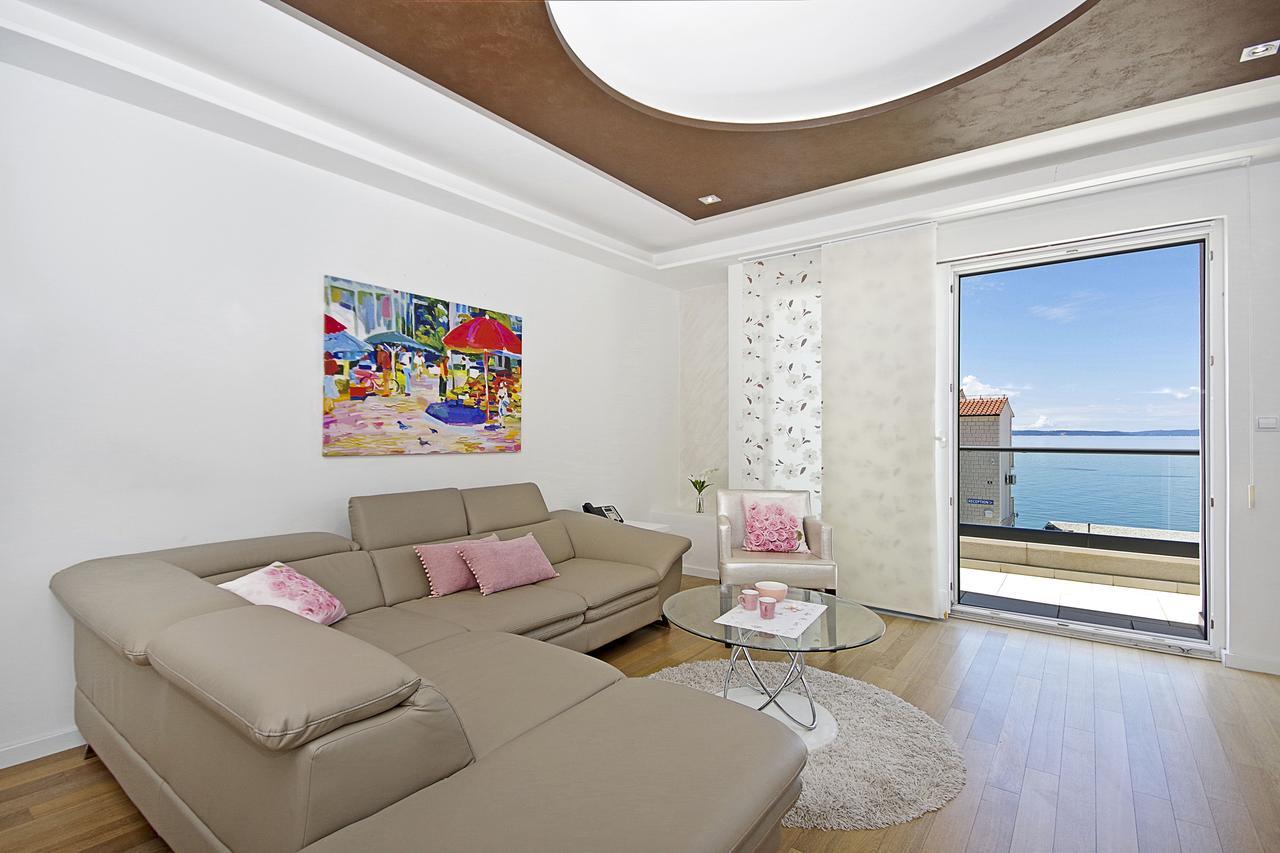 Villa Lucas Подстрана Екстериор снимка