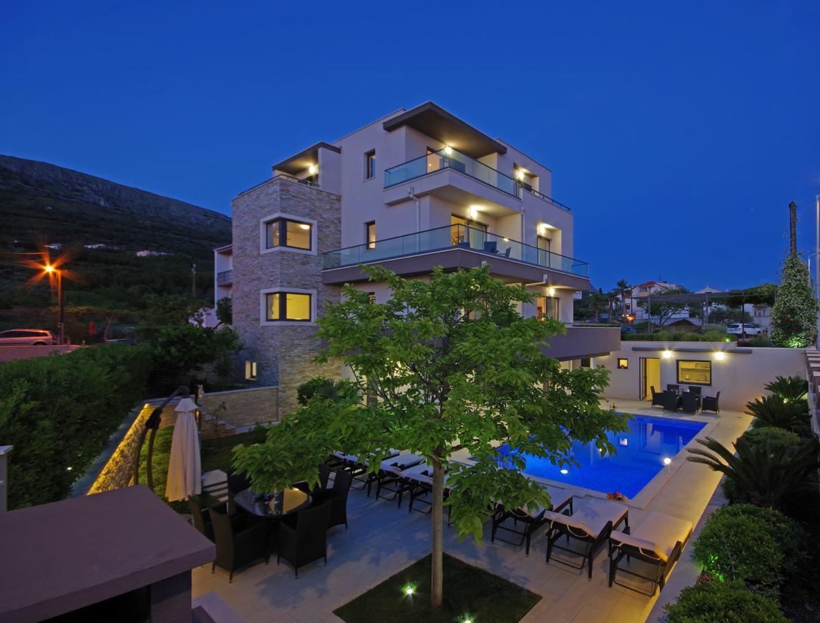 Villa Lucas Подстрана Екстериор снимка